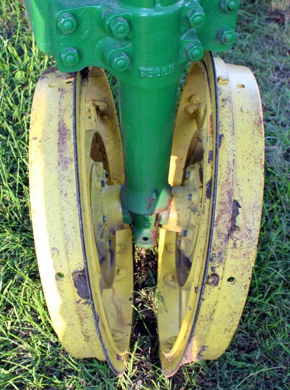 1935 John Deere B,