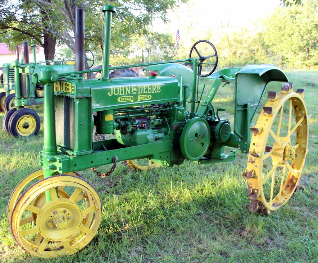 1935 John Deere B,