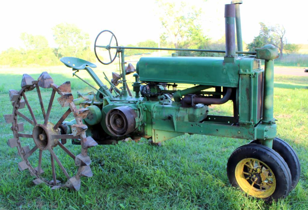 1935 John Deere A,