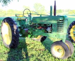 1949 John Deere B