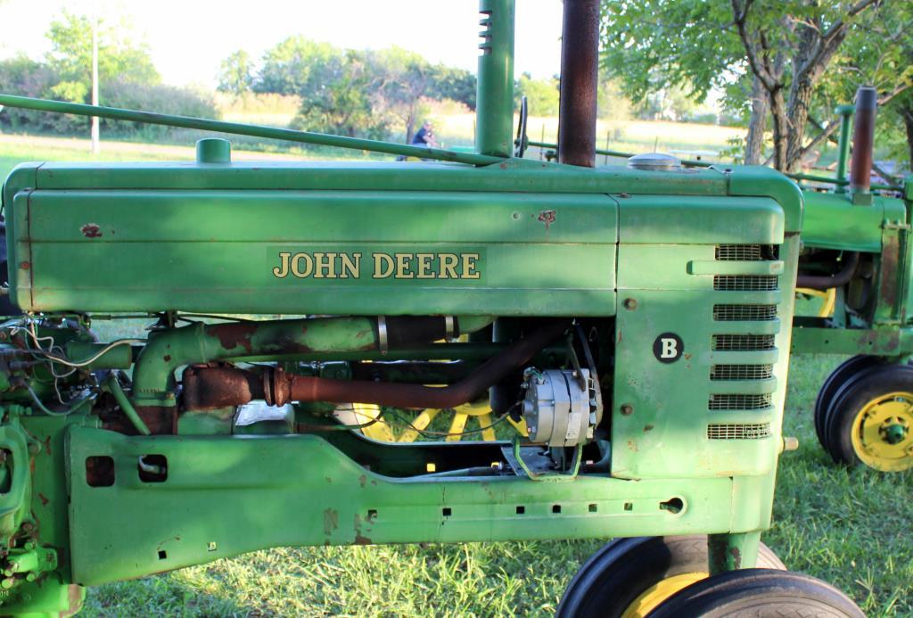 1949 John Deere B