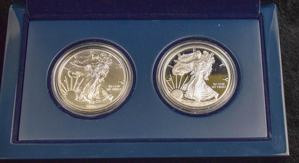 2016 2)Coin Silver Eagle Dollar Set