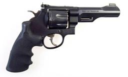 S&W 327 TRR8 .357 Magnum