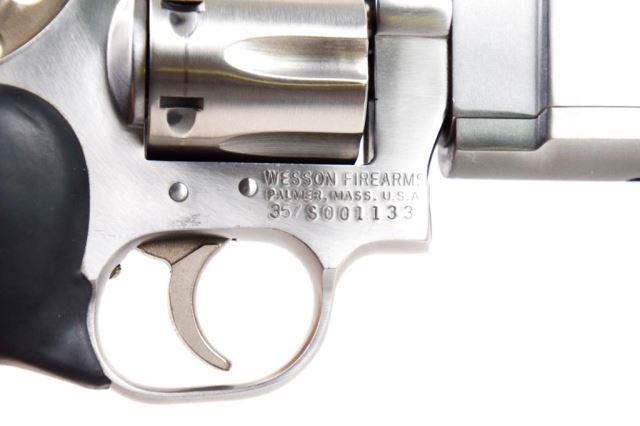 Dan Wesson - Model 715 - .357 Magnum
