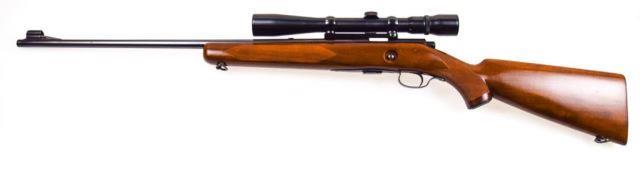 Winchester - Model 75 "Sporting" - .22 lr