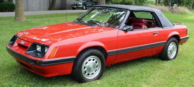 1985 Ford Mustang LX Convertible