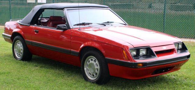 1985 Ford Mustang LX Convertible