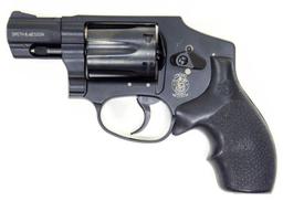 Smith & Wesson - Model 432 PD - 32 H&R Mag