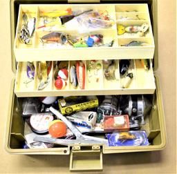 Old Pal Tackle Box with Tackle