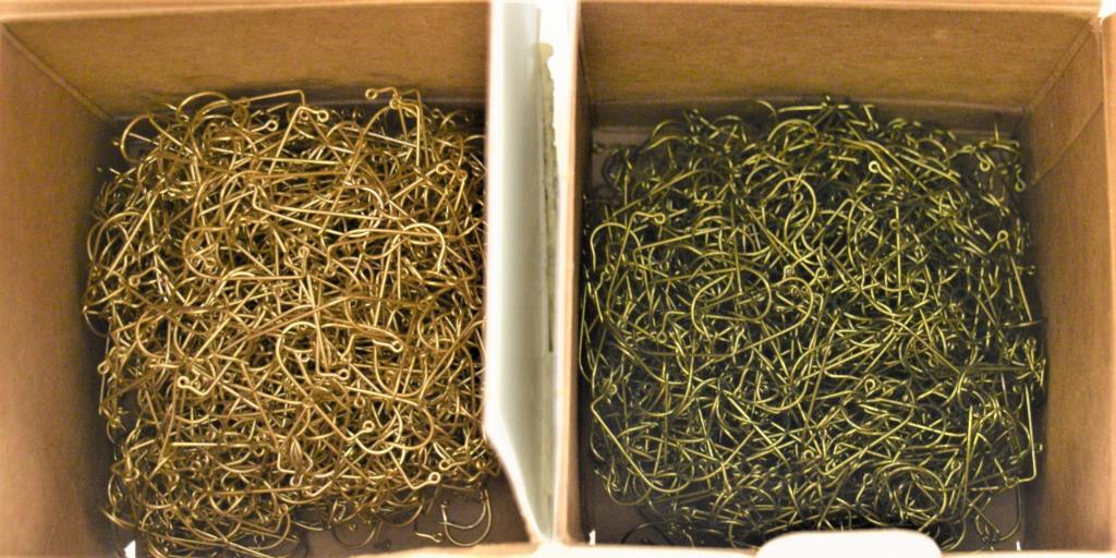 (2) 1000 ct boxes (2000) total - Eagle Claw Jig Hooks - Size 2 - Qty 1000 per box