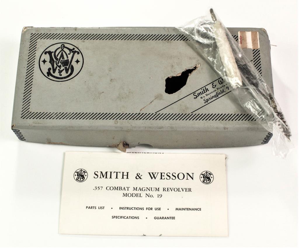 Smith & Wesson - Model 19-3 - .357 Magnum