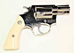 Smith & Wesson - Model 36 - .38 S&W Spl.
