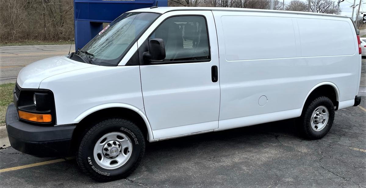 2011 Chevrolet 2500 Cargo Van