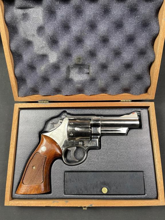 Smith & Wesson - Model 57-2 - .41 Magnum