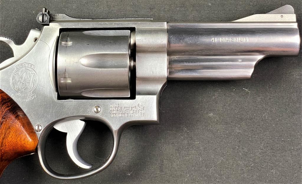 Smith & Wesson - Model 657 - .41 Magnum