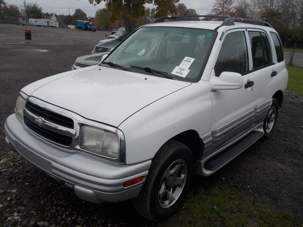 2001 Chevrolet Tracker 4X4 LT  Year: 2001 Make: Chevrolet Model: Tracker 4X