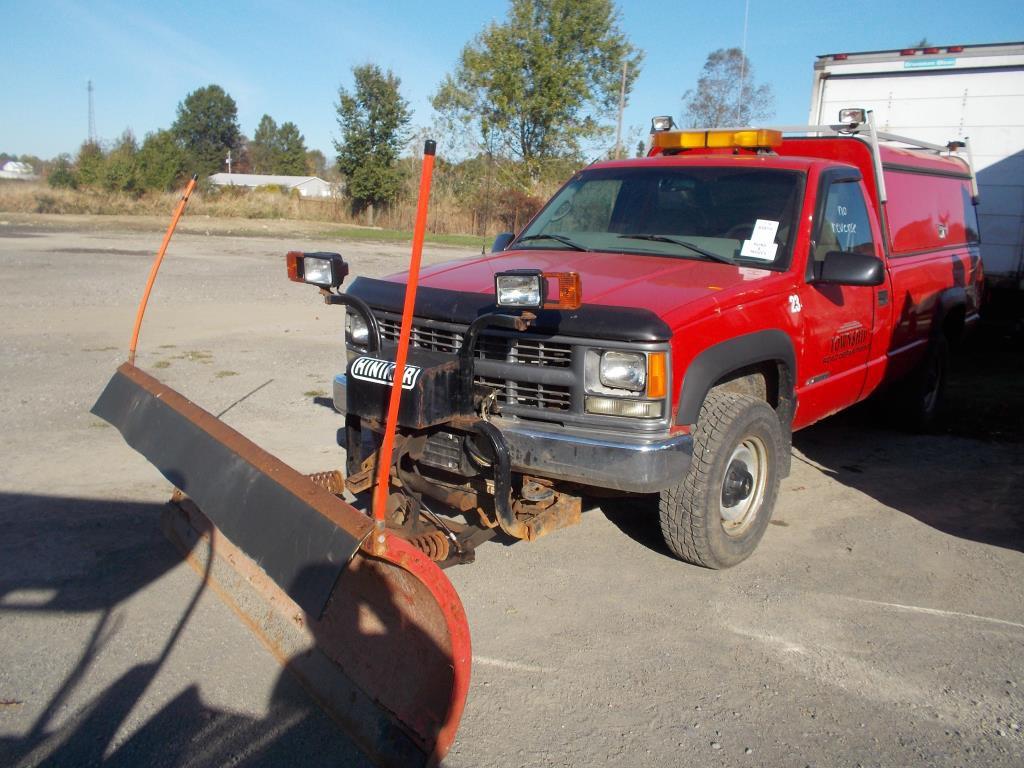 2000 Chevrolet C/K 2500 Series 4X4 K2500  Year: 2000 Make: Chevrolet Model: