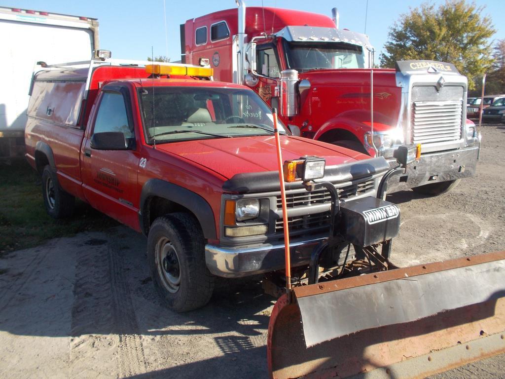 2000 Chevrolet C/K 2500 Series 4X4 K2500  Year: 2000 Make: Chevrolet Model: