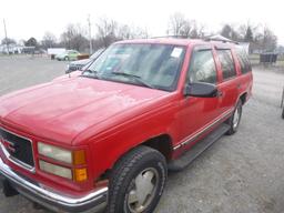 1995 GMC Yukon SLE Year: 1995 Make: GMC Model: Yukon Engine: V8, 5.7L Condi