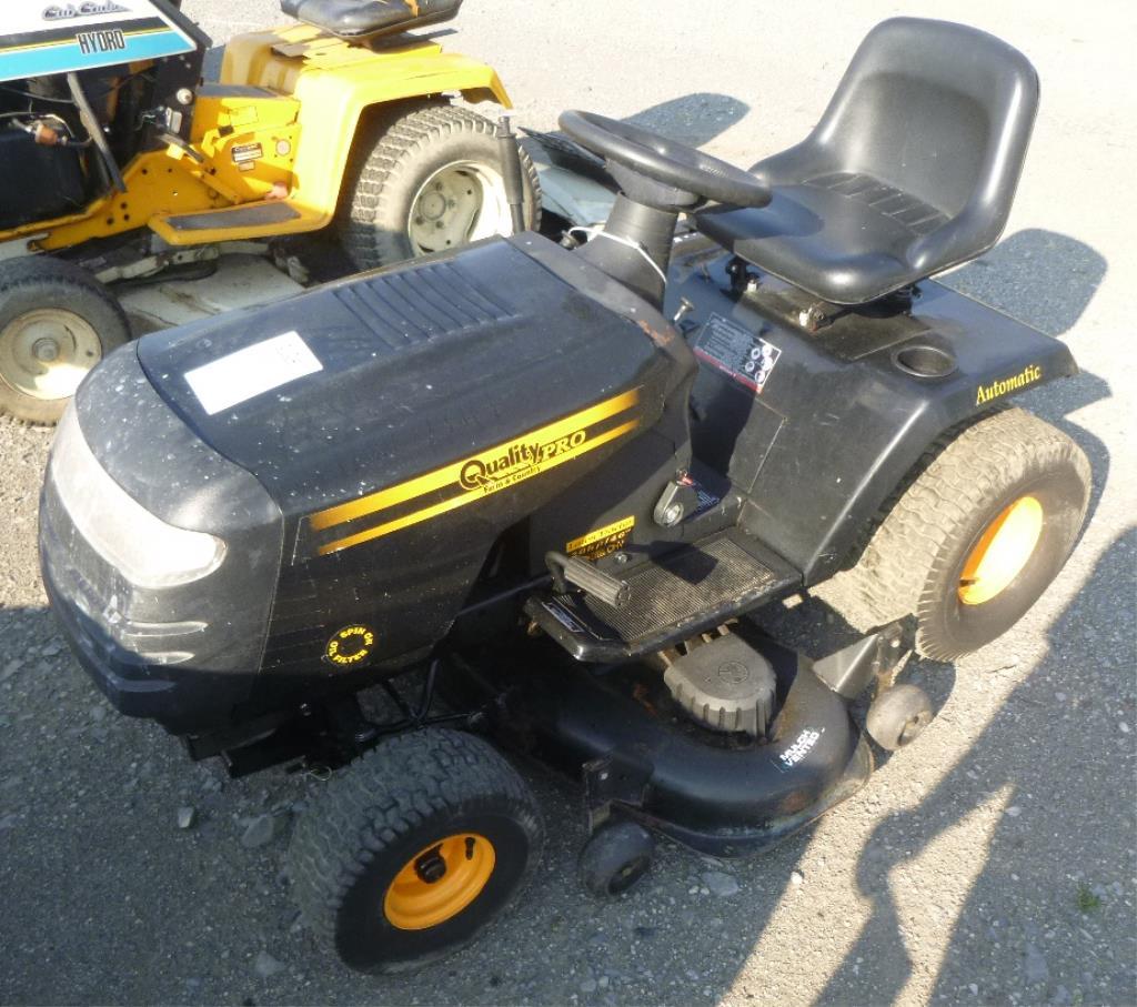 QUALITY PRO AUTOMATIC 45" RIDING MOWER RUNS