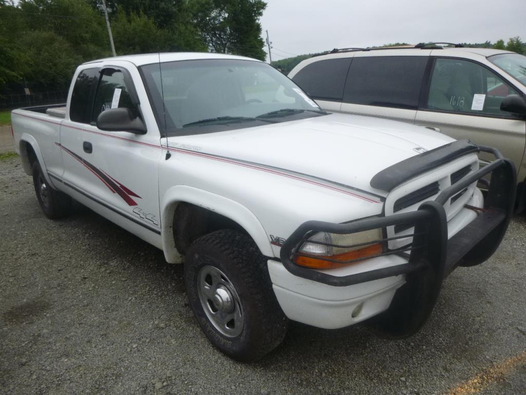 1998 Dodge Dakota Sport Year: 1998 Make: Dodge Model: Dakota Engine: V8, 5.