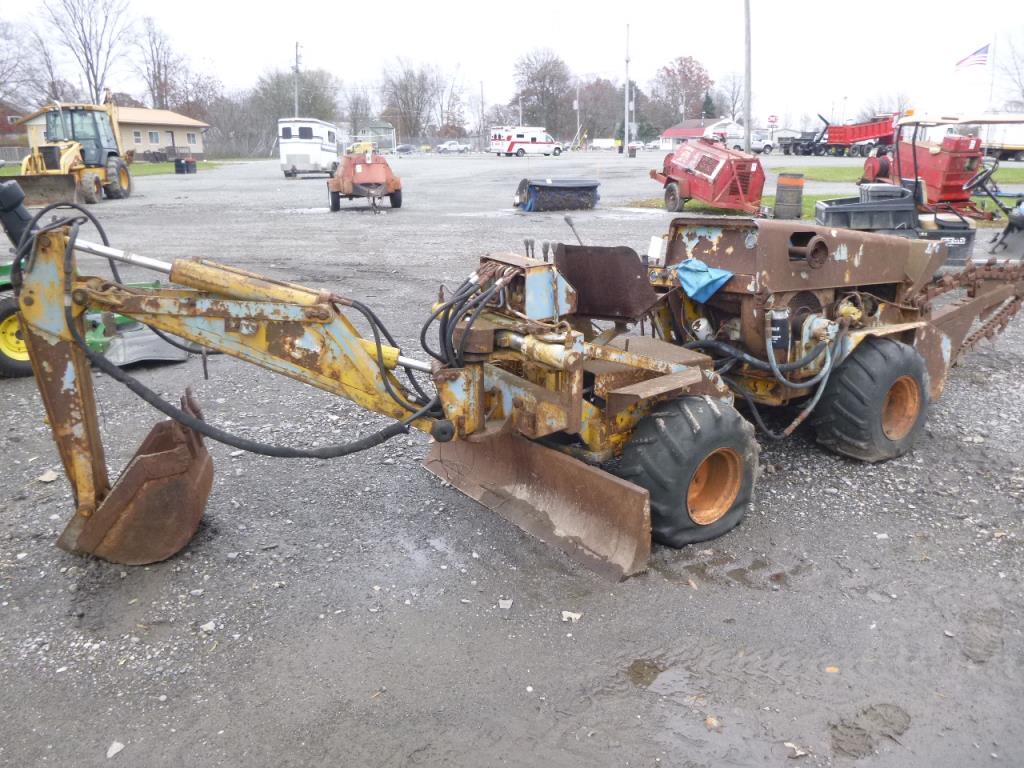 DAVIS L15-14000 TRENCHER/BACKHOE Make: DAVIS Model: L15-14000 TRENCHER/BACK