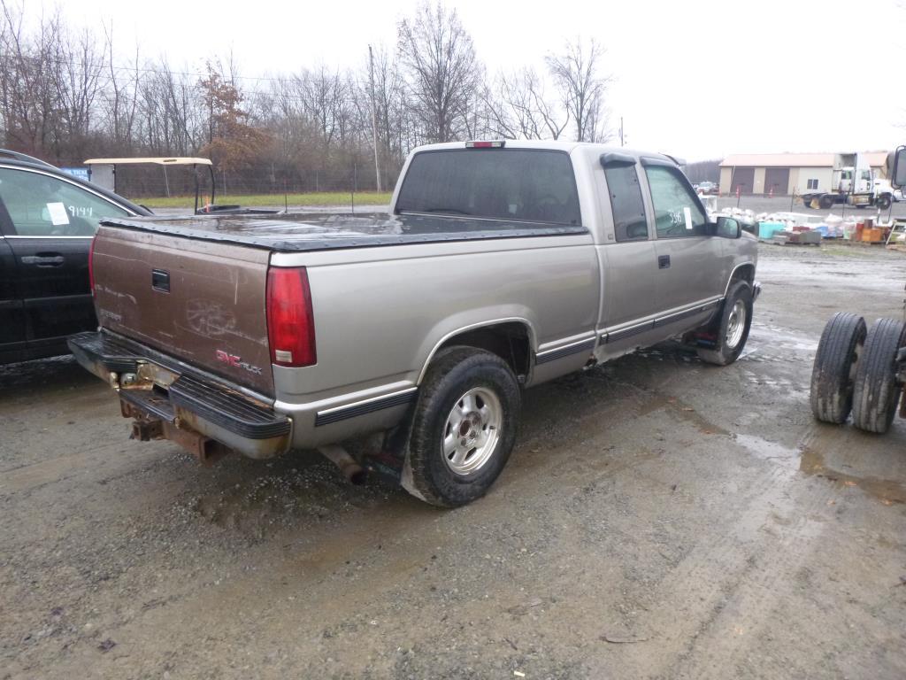 1998 Chevrolet C/K 1500 Series 4X4 K1500 Cheyenne Year: 1998 Make: Chevrole