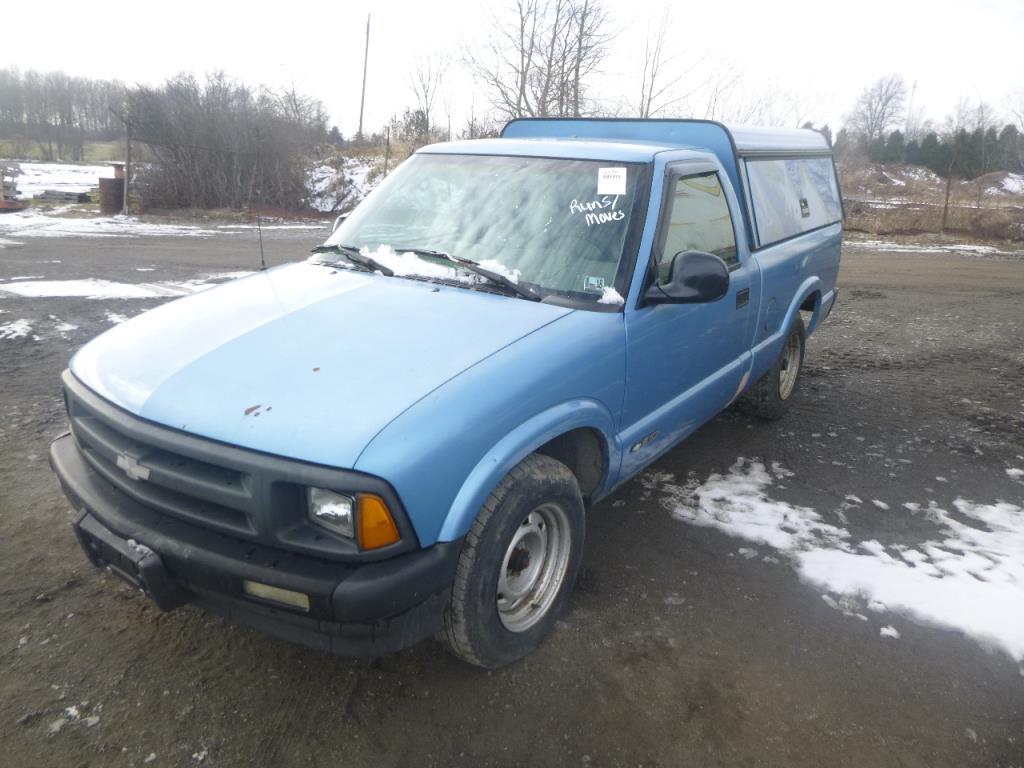 1997 Chevrolet S-10 LS Year: 1997 Make: Chevrolet Model: S-10 Engine: V6, 4