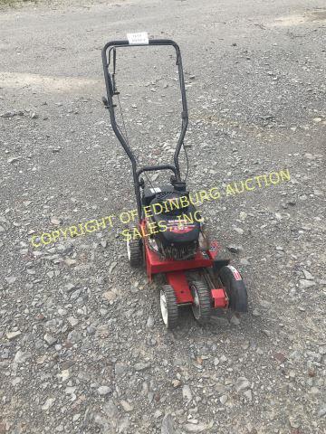 YARD MACHINES 3.5 HP EDGER (RUNS)