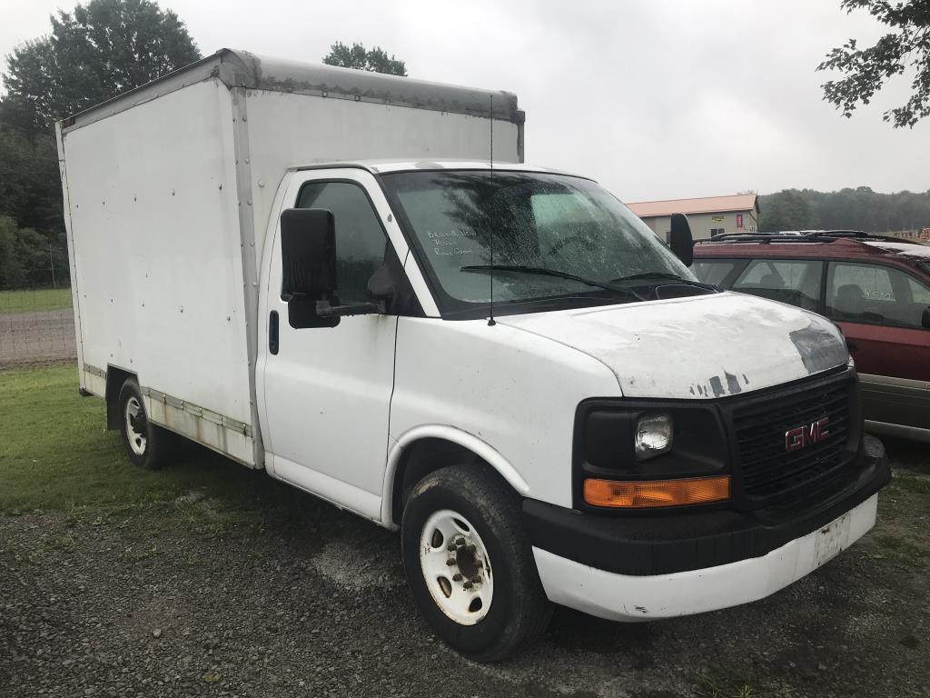 2004 GMC SAVANA BOX VAN Year: 2004 Make: GMC Model: SAVANA Condition: ENGIN