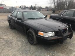 2006 Ford Crown Victoria 2WD 2006 Ford Crown Victoria Police Interceptor 2W