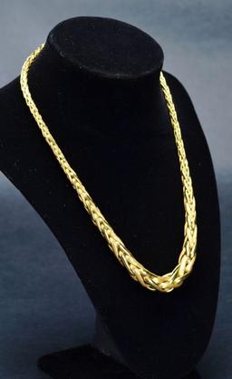 ITEM 21: Y. GOLD ENTWINED DRESS NECKLACE