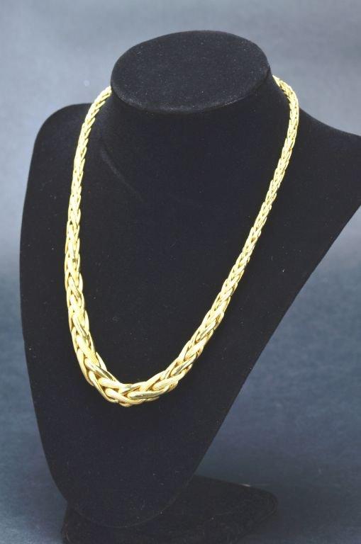 ITEM 21: Y. GOLD ENTWINED DRESS NECKLACE