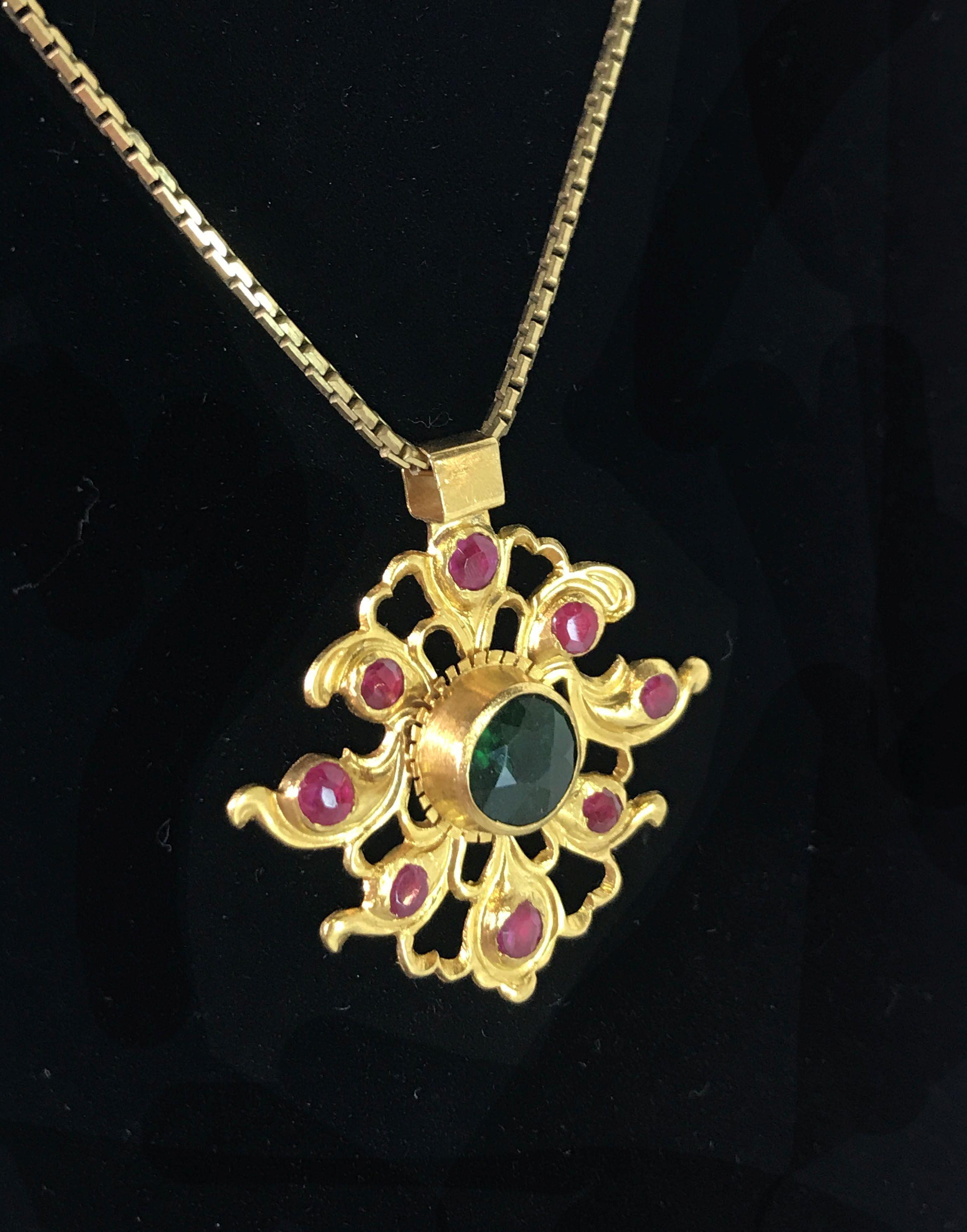 18KT Yellow Gold Necklace with Two 18KT+ Gold Pendants 9.7 Grams