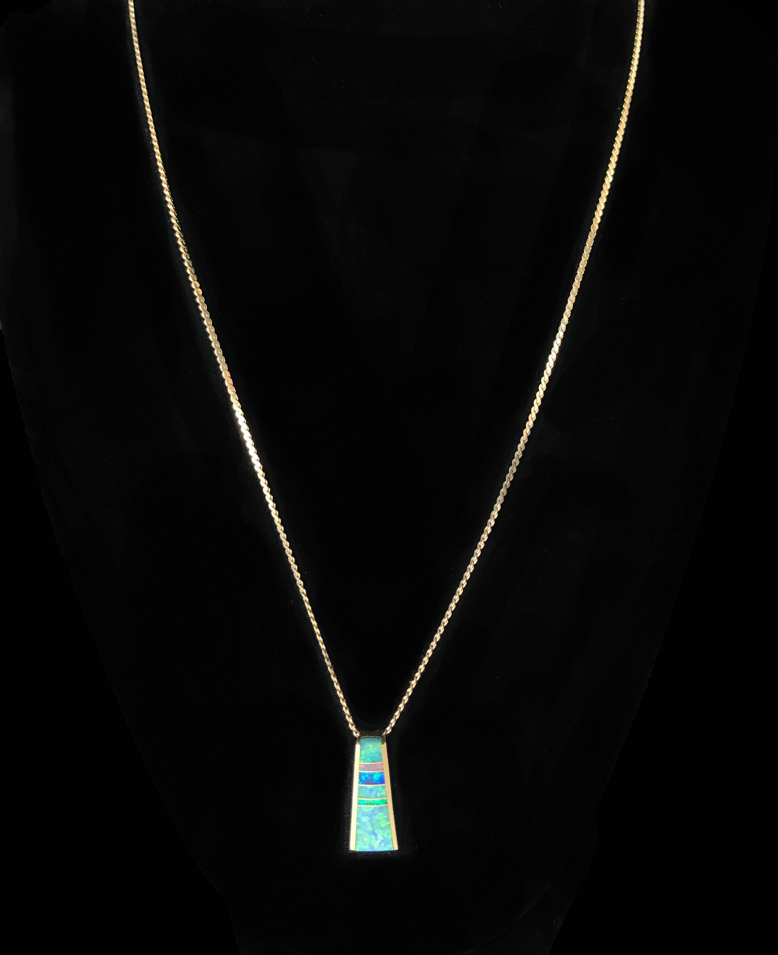 14KT Yellow Gold Opal Pendant with 10KT Yellow Gold Chain Necklace