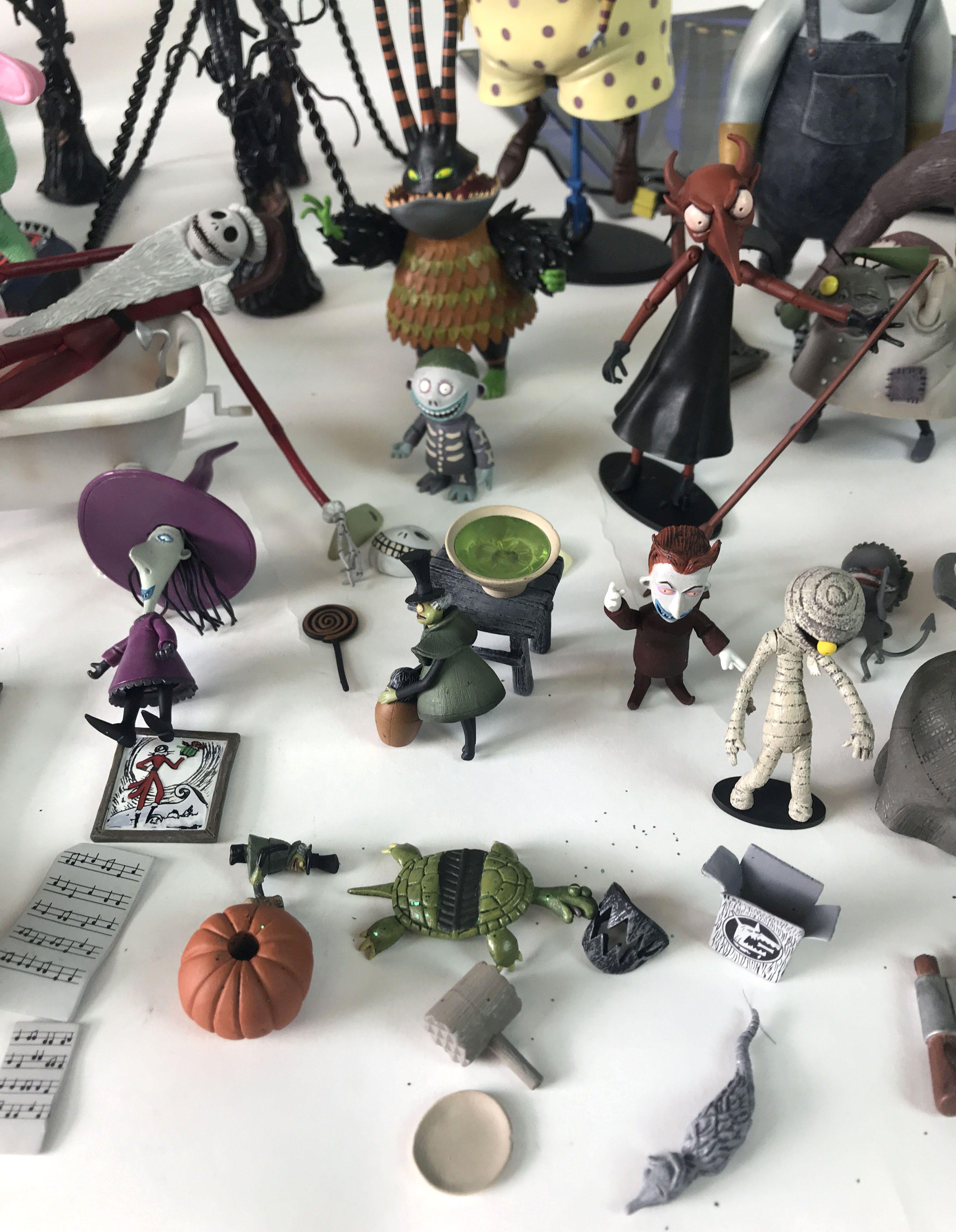 Touchstone Pictures NECA Tim Burton's The Nightmare Before Christmas Figures Collection