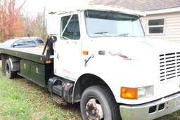 International 4700 tilt bed 1998