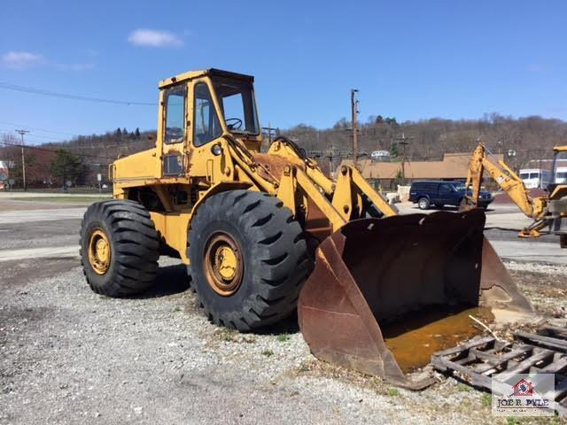 Allis Chalmers 745-C rubber tire loader 7330 hours (pick up in Pittsburgh)