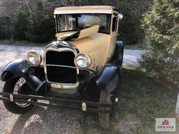 1928 Ford Coupe with rumble seat