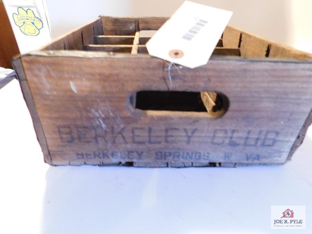 Wood Box Berkeley Club , Springs WV Hold 12 Bottles