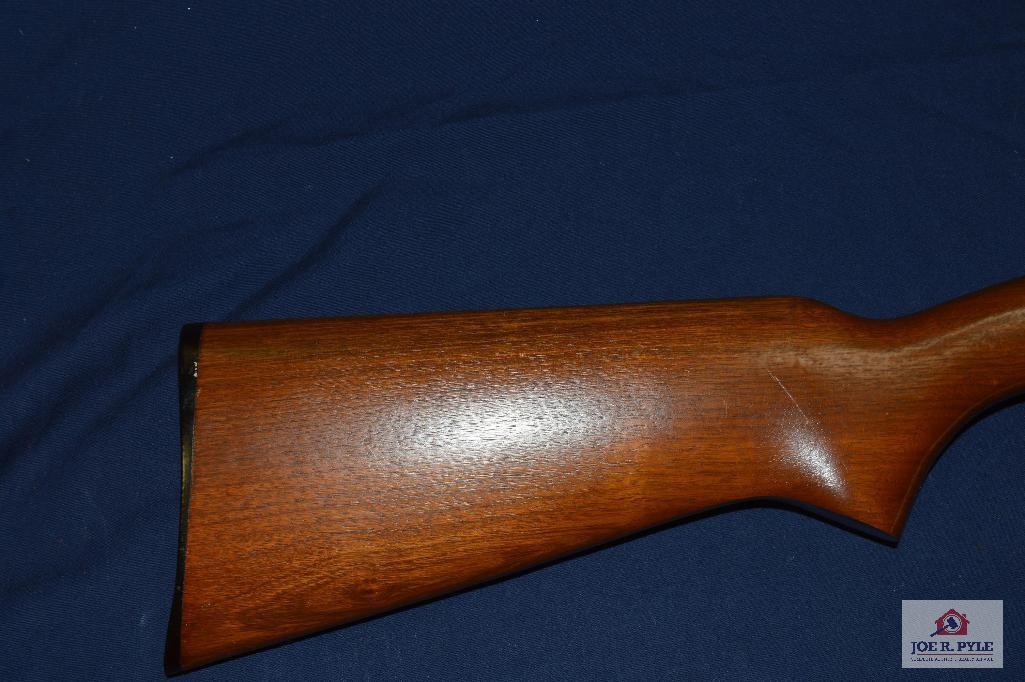 REMINGTON 572 22 S.. L.. LR.. Serial 209325