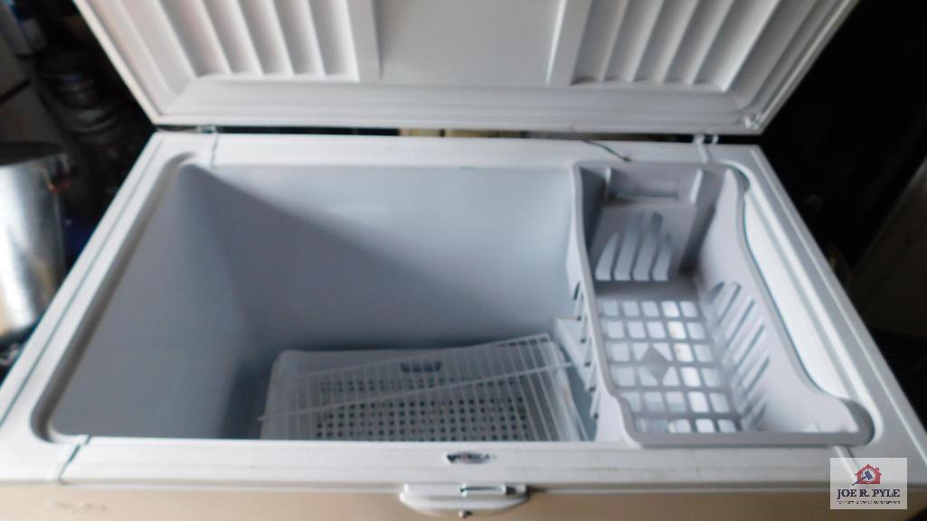 Whirlpool chest freezer