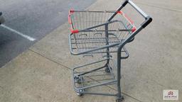 Small shopping cart w/ removable basket