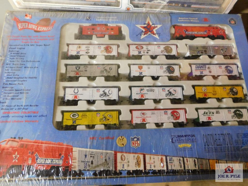 Superbowl Express HO train set unopened (New)