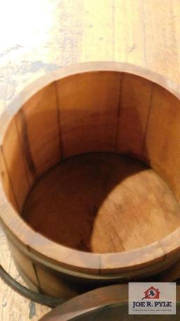 Wooden banded bucket