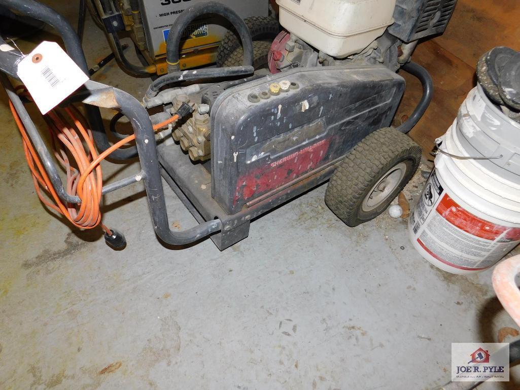 Pressure Washer powered by 11hp Honda Engine