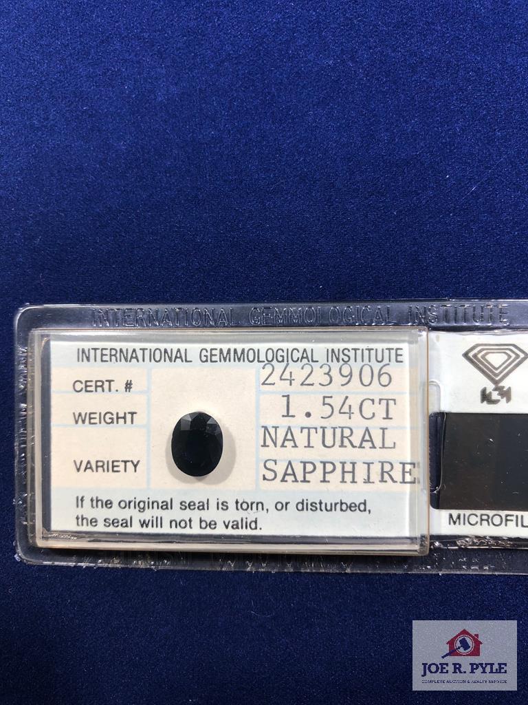 Oval 1.54 Ct Natural Sapphire