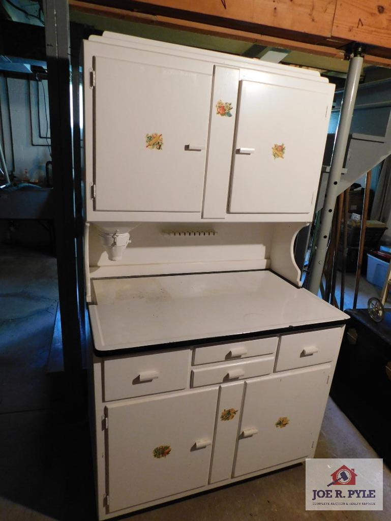 Vintage Cellars like Cabinet- Complete