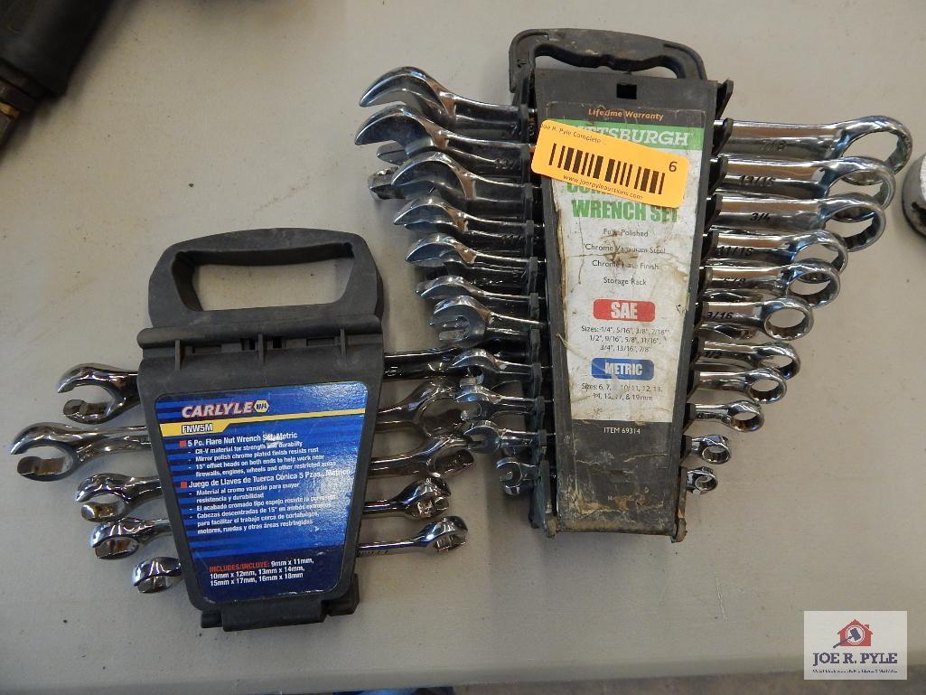 Standard and metric wrench set