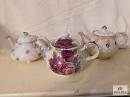 English porcelain teapots